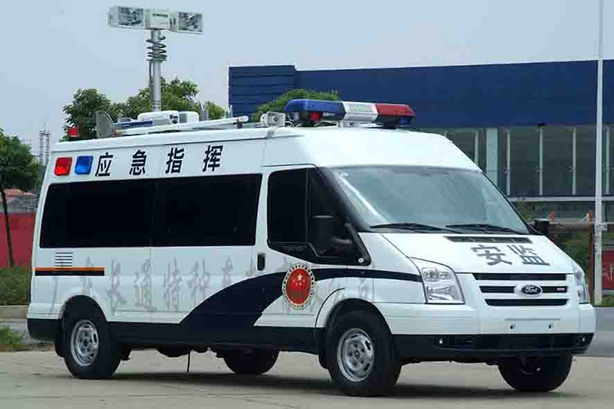 全顺V348指挥车